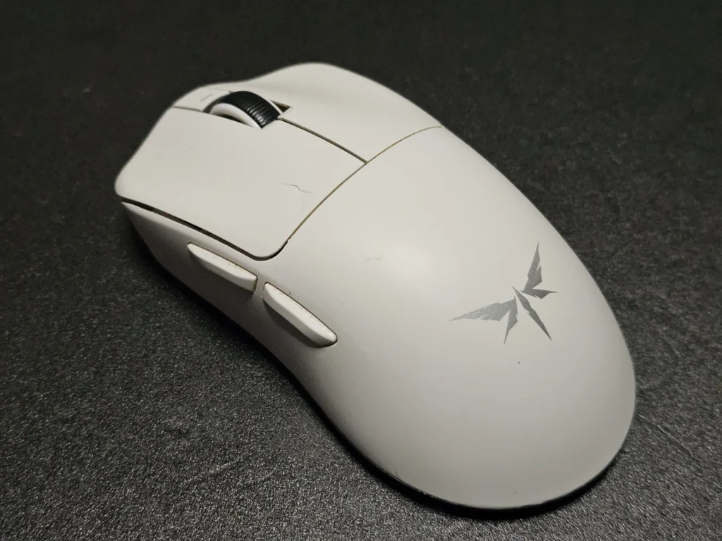 마우스 파손 수리 VGN F1 Mova 마우스가 부서져 버렸네요.